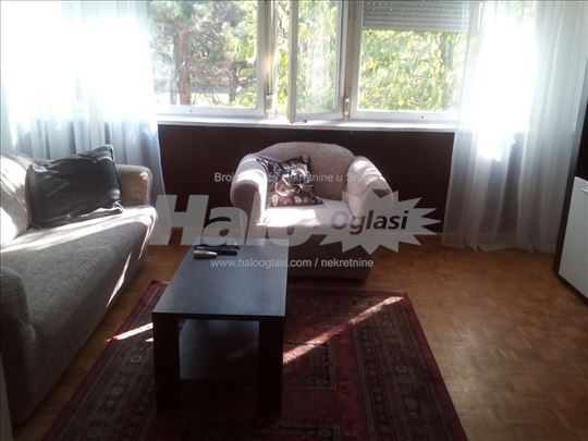 Jerkovic, lep stan za 2 