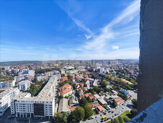 Konjarnik, Aviv  cent. soba  sa zasebnim ulazom,