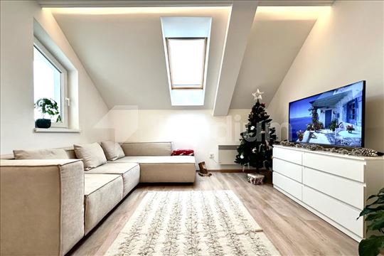 Lekino brdo - 01 - Voždovac