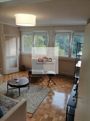 Liman 2 Jednosoban Renoviran Stan 370 Eura