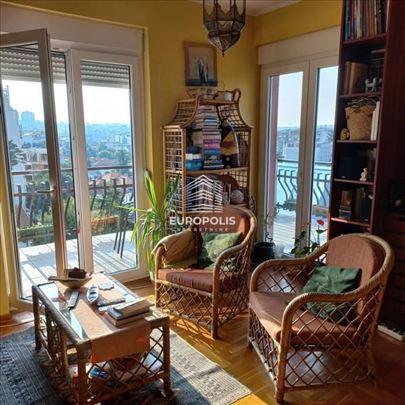 Lokacija! 2.0, penthaus kod Hrama