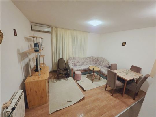 Mirijevo 4, jednoiposoban, namešten, parking