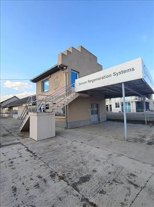 Na prodaju poslovno-stambeni objekat u Skupljenu ,