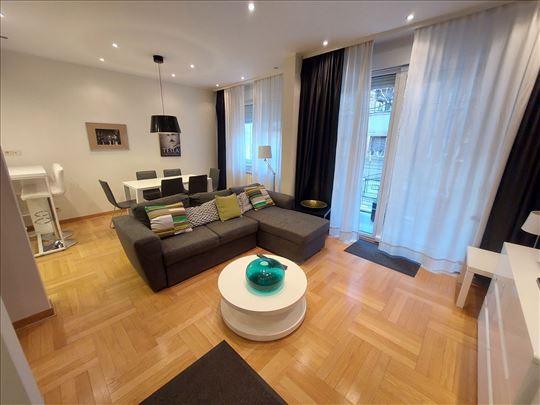 Novogradnja sa garažom na Vračaru, odmah useljiv