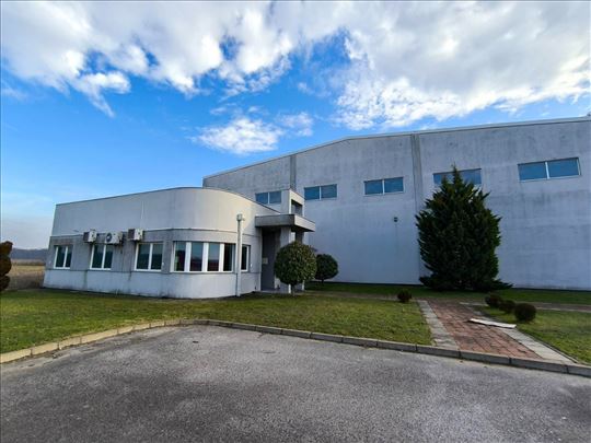 Prodaje se hala /proizvodno-magacinski prostor