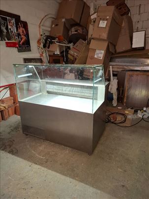 Salatara rashladna vitrina sa boksom 120cm