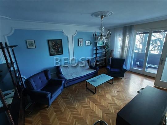 Širi centar - Stari kosutnjak #65861