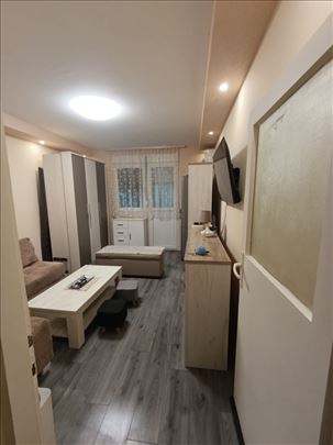 Voždovac-garsonjera-nova-Ljuba Vučkovića-useljiva