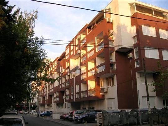 Voždovac,Jove Ilića,dvosoban,namešten,odličan stan