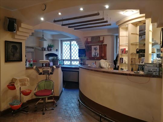 Vračar Hram Sokolska Lokal 66+50m pr cg uknjižen