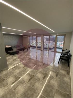 Vrnjačka Banja, Centar, Stan, 3.0, 133m2