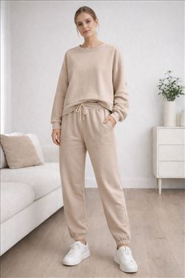 Ženski komplet – bež / roze, Novo