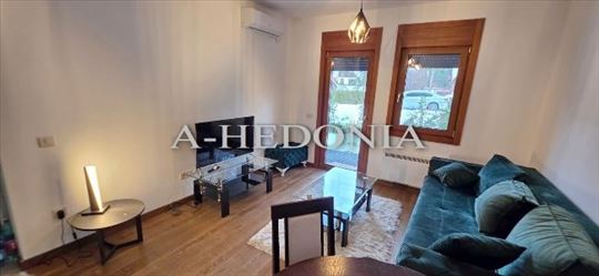 Zlatibor, Titova vila, nov, 2.0, namešten, svetao