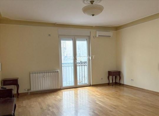 69 m², Lekino brdo, Đorđa Kratovca, garažno mesto 