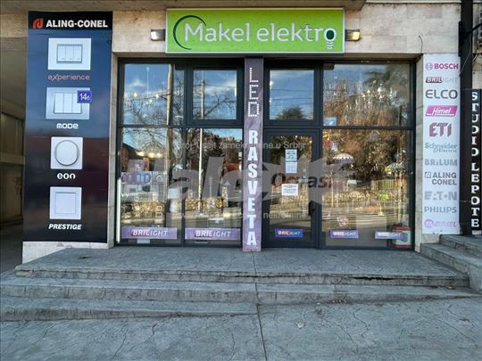 Banjica, Paunova izdajem lokal preko puta škole