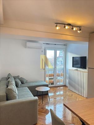 Bulevar oslobođenja - kompletno renovirana i oprem