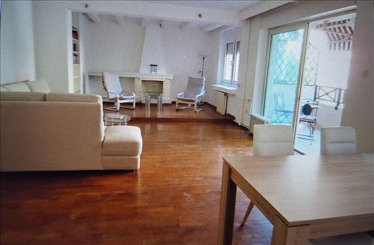 Centar, kod Višegradske, dve spavaće sobe, divan!