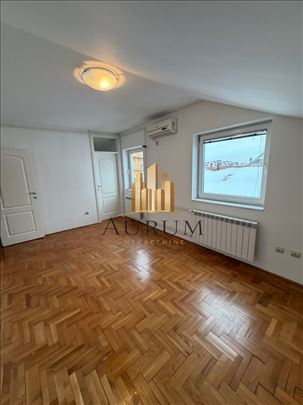 Cukarica, dvosoban, uknjizen stan