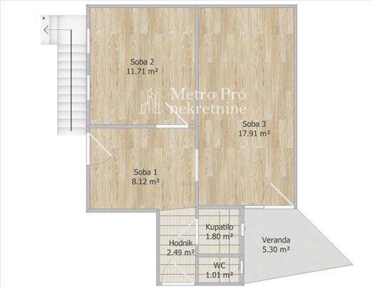 Dečanska,  42m2 (+5m2), 2.5-soban prostor