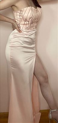 Dilline satenska haljina