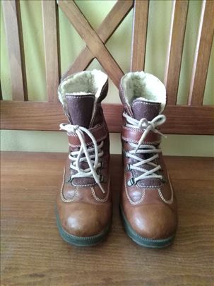 gabor duboke postavljene kožne cipele sa štiklom