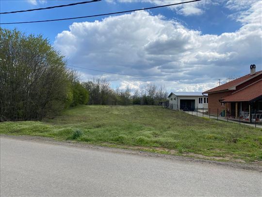 Gradjevinsko zemljiste 39a – Obrenovac Zvečka