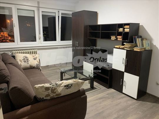 Izdajem namesten stan u Mirijevu