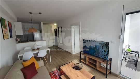 Izdajem stan na Ledinama