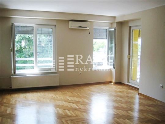 Lipov lad, Vojislava Ilića,71m2,2.5 #4415