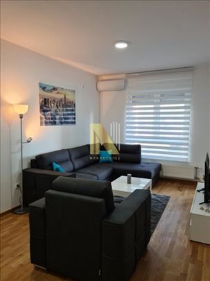 Moderan dvosoban stan u kompleksu Avenija Garden!