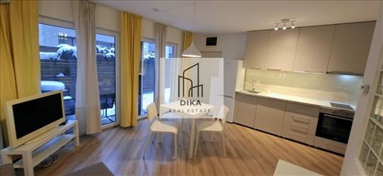 Odličan 1.5 stan u srcu Zemuna