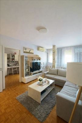 Odmah useljiv stan kod opštine Novi Beograd