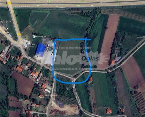 Plac u Umčarima kod naplatne rampe