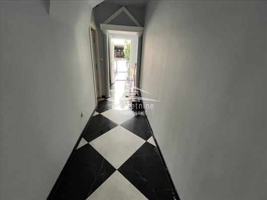 Poslovni prostor na Dedinju lux ID#1141