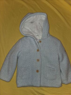 Prodajem postavljenu jaknicu