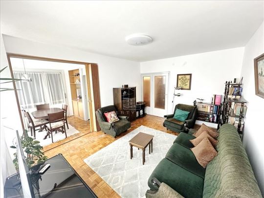 Blok 23,  uknjižen, lep pogled ID#4261