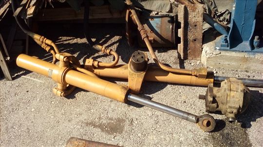 Cilindar za buldozer tg 90 100 110