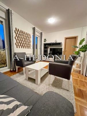 Dedinje, Lisičji potok, noviji, lux, 1.5, garaža