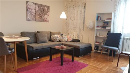 Dovosban stan, Nova zgrada