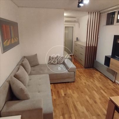 Lekino brdo, Miloša Svilara, 37m2, nov, namešten I