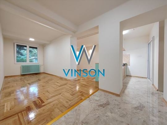 Novi Sad, Centar - Kompletno renoviran jednosoban 