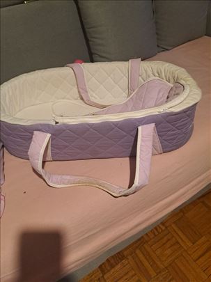 Prodajem očuvanu nosiljku