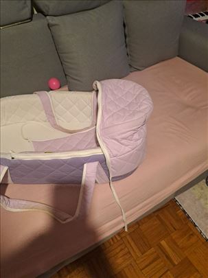 Prodajem očuvanu nosiljku