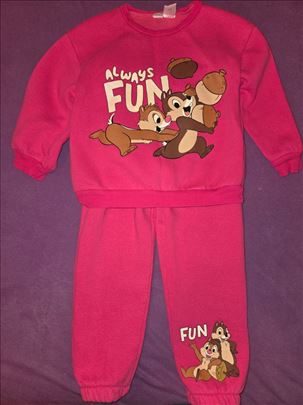 Prodajem trenerku za devojcice