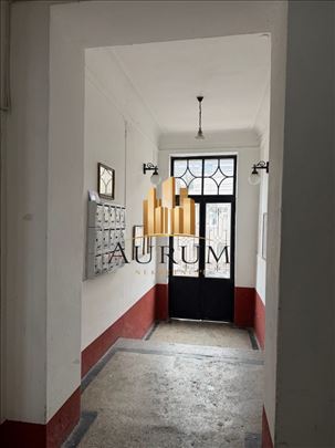 Salonski šam Starog Dorćola- Kapetan Mišina