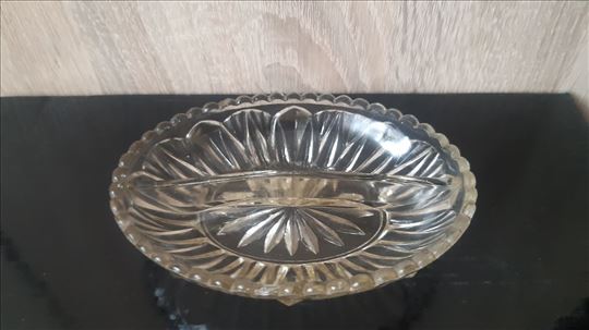 Vintage posuda sa pregradama