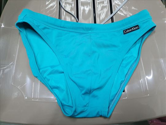 Calvin Klein M velicina kupaci