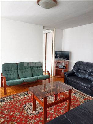 Dvosoban stan na Lionu