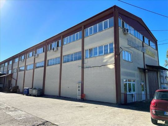 Hala, Altina, 850 + 450 eur