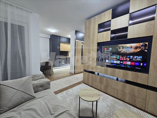 Izdajem NOV LUX stan 30m² + terasa + bašta 20m² + 